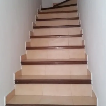 La Casa De Marta Lägenhet Piedralaves
